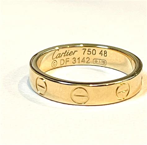 cartier love ring replica uk|cartier 750 ring 52833a worth.